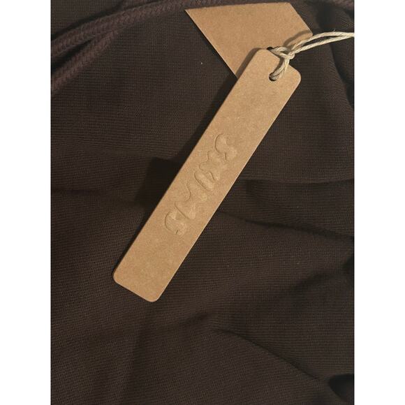 Skims Boyfriend Oversized straight leg pant-pockets-size Small-Color is Espresso - Picture 6 of 9